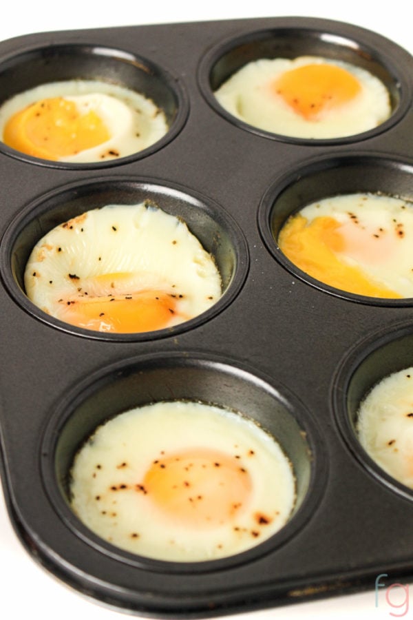 How to Cook Oven Baked Eggs in Muffin Tin 15 Minutes - Savor + Savvy