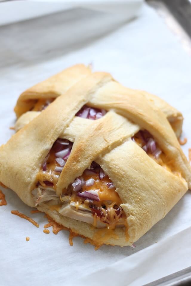 BBQ Chicken Crescent Baskets by Mama Loves Food