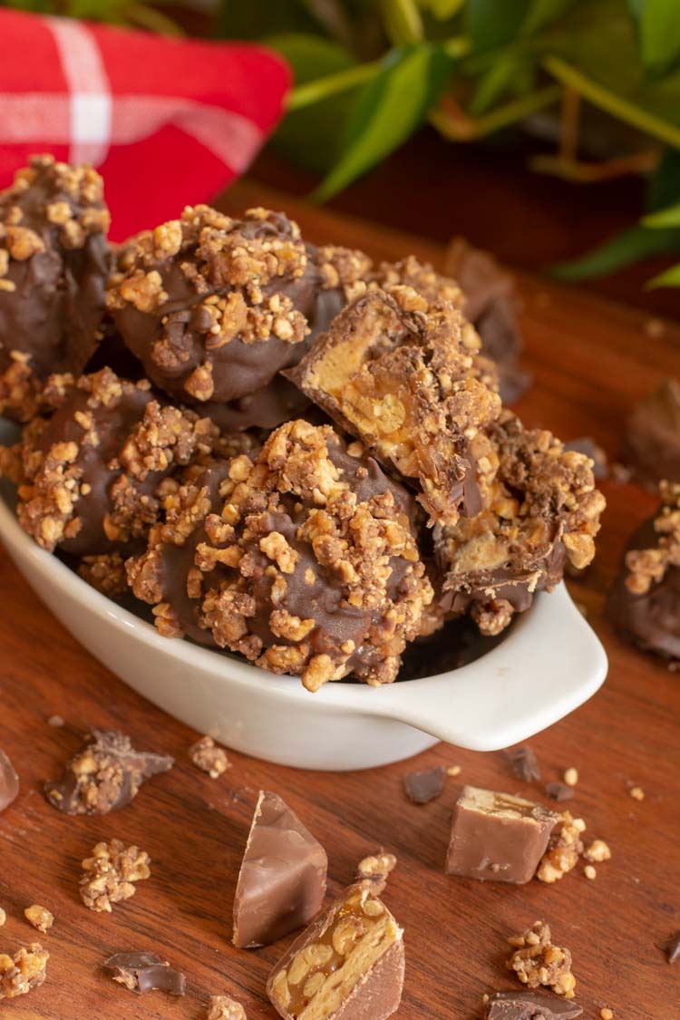 Four Ingredient Snickers Truffles | No Bake | 20 Minutes - Savor + Savvy