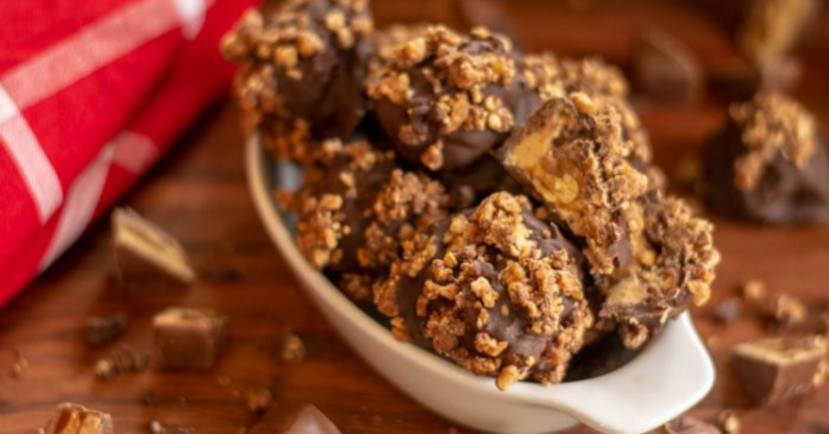 Four Ingredient Snickers Truffles | No Bake | 20 Minutes - Savor + Savvy